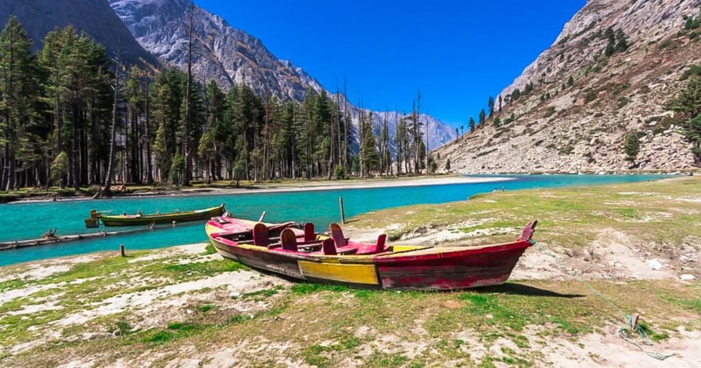 Top 10 Best Places to Visit in Pakistan